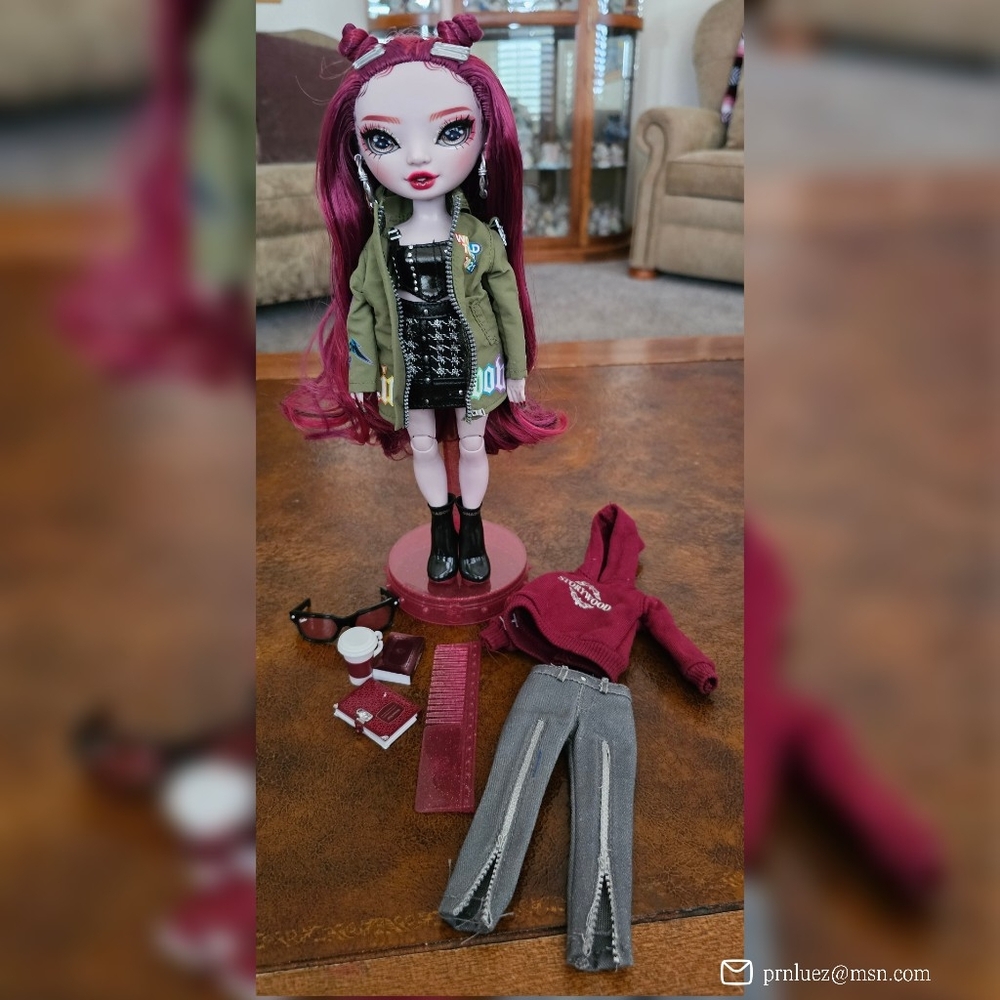 Rainbow High Shadow High Scarlett Rose Doll